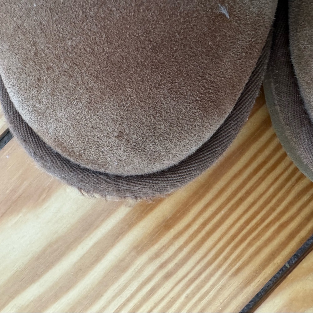 UGG boots size 7 - Picture 13 of 13